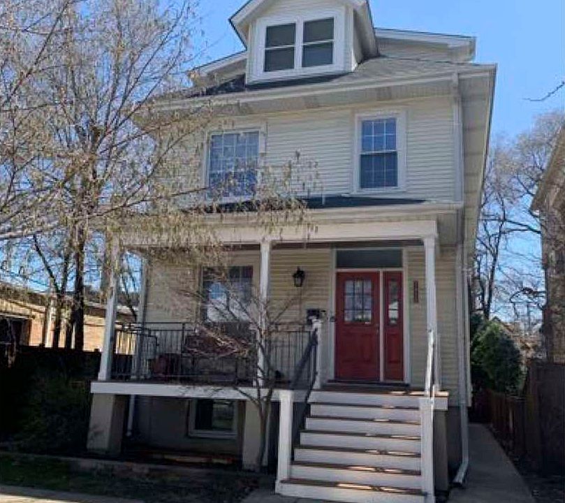 1st image of 1839 W Waveland Ave #1