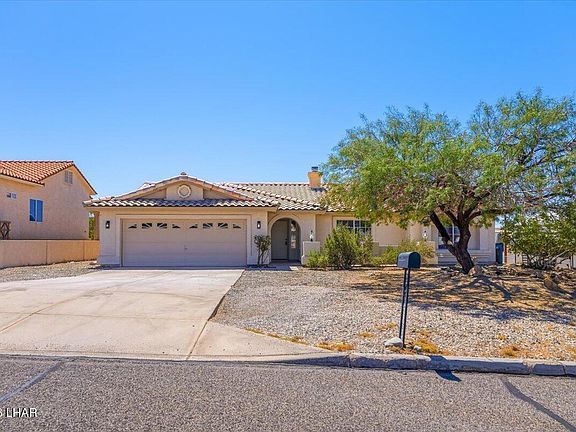 3rd image of 2540 Palo Verde Blvd N
