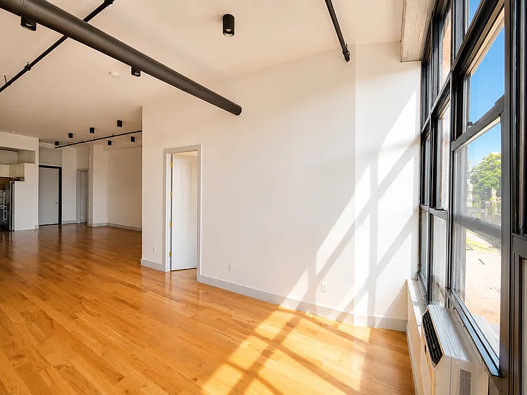 255 McKibben St #214 — Photo 5