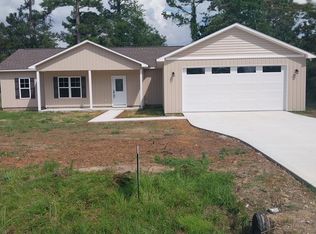 775 Lakeview Cres, Douglas, GA 31535