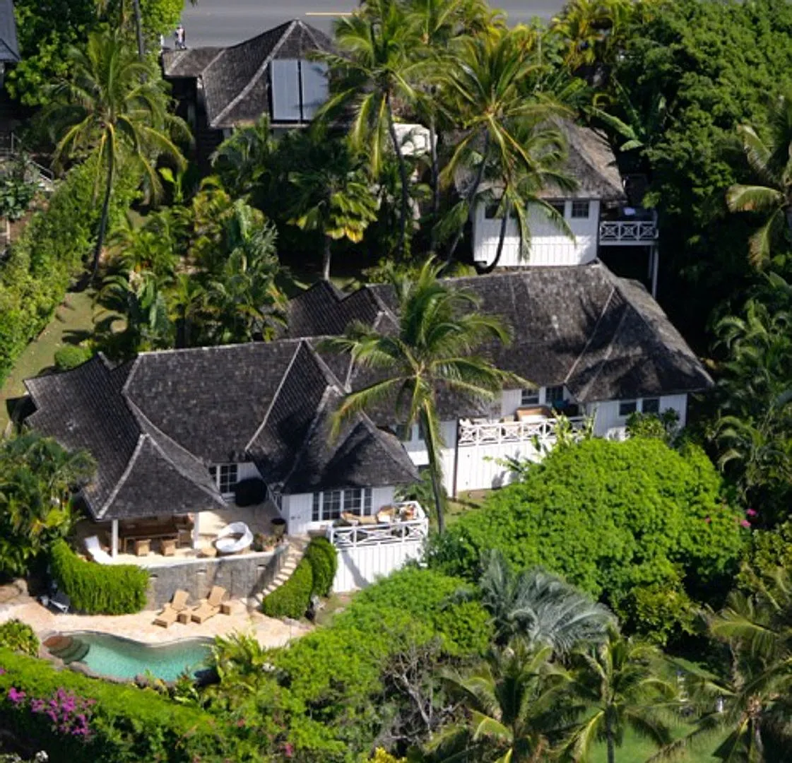 Private Diamond Head Three-Bedroom Home — Photo 1