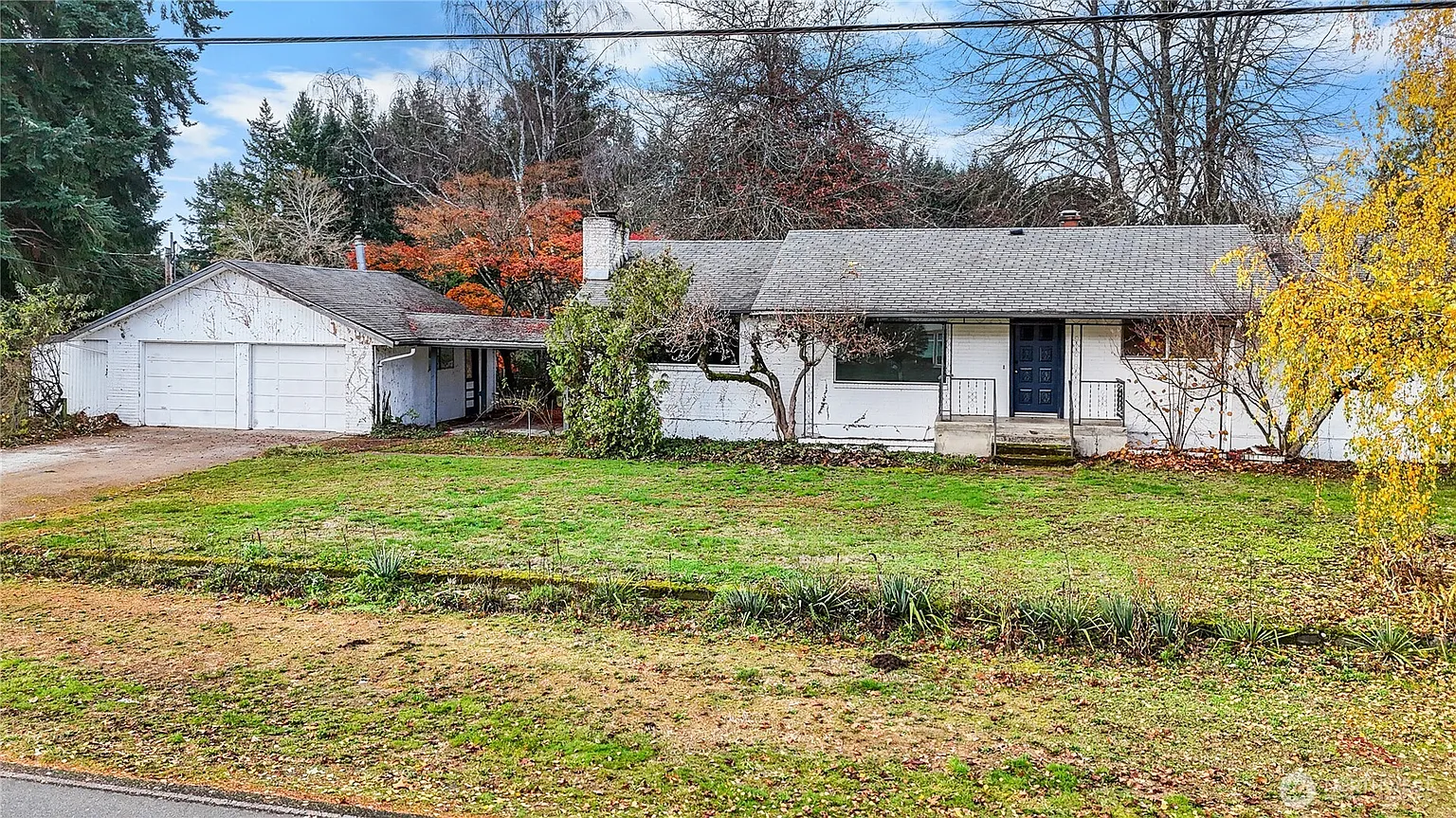 9139 Burnett Road SE photo 1