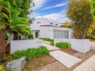 8235 Sunnysea Dr, Playa Del Rey, CA 90293