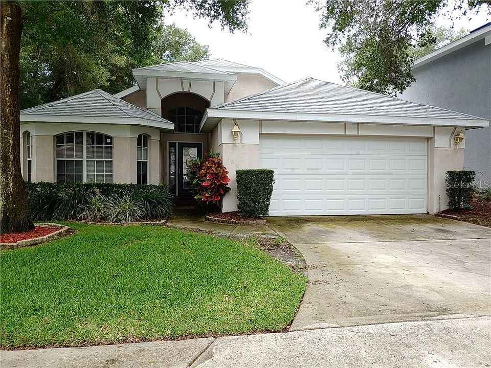 1st image of 109 Easton Cir