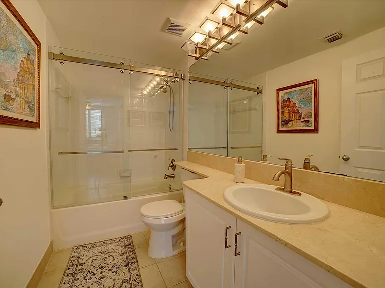 720 S Sapodilla Ave #413 — Photo 7