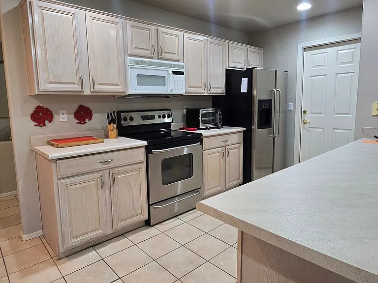 17247 E Grande Blvd #8 — Photo 10
