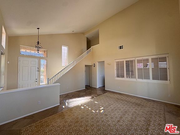5th image of 43740 Calabro St