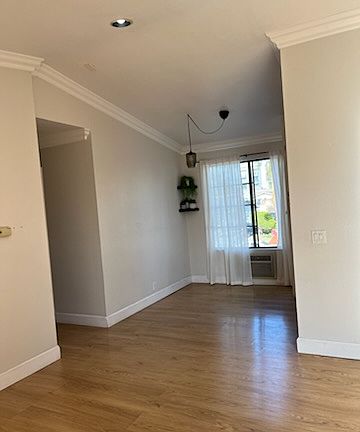 4th image of 4568 Kansas St APT 4