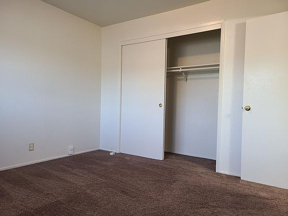 5th image of 658 Kodiak Ct APT 4