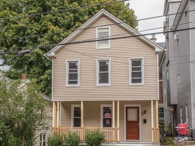 114 Salem Ave, Carbondale, PA, 18407