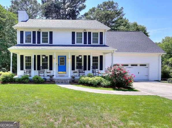1961 Shoreline Trce, Grayson, GA 30017