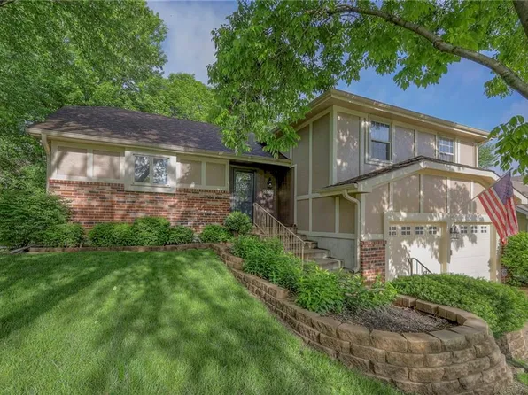 4808 Mastin St, Merriam, KS 66203