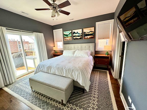 5th image of 1618 N Oakley Ave #3