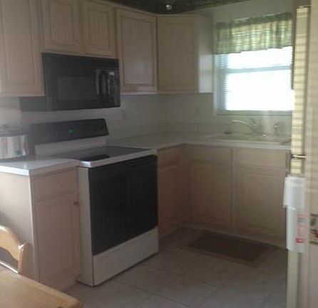 2nd image of 720 Putnam Pike APT 501
