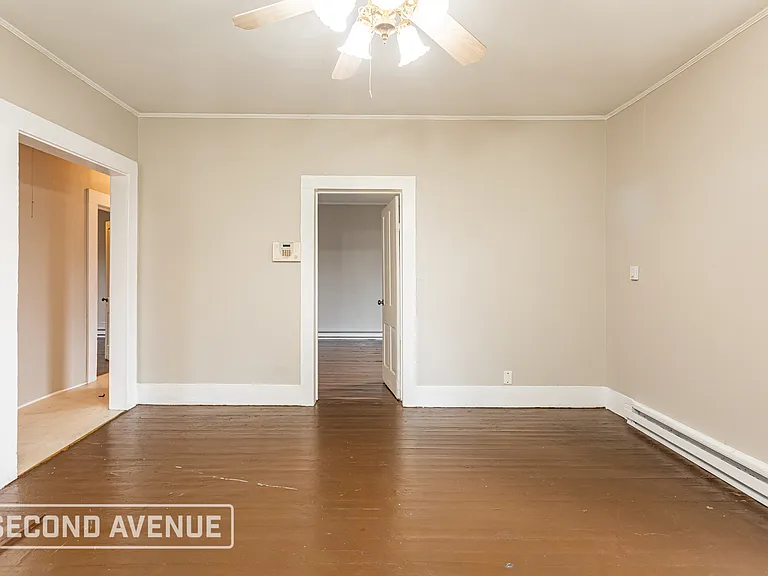 3401 Hickory Ave SW — Photo 5