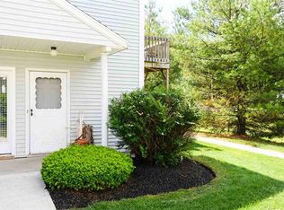 1404 Cambridge Manor Dr, Scotia, NY 12302