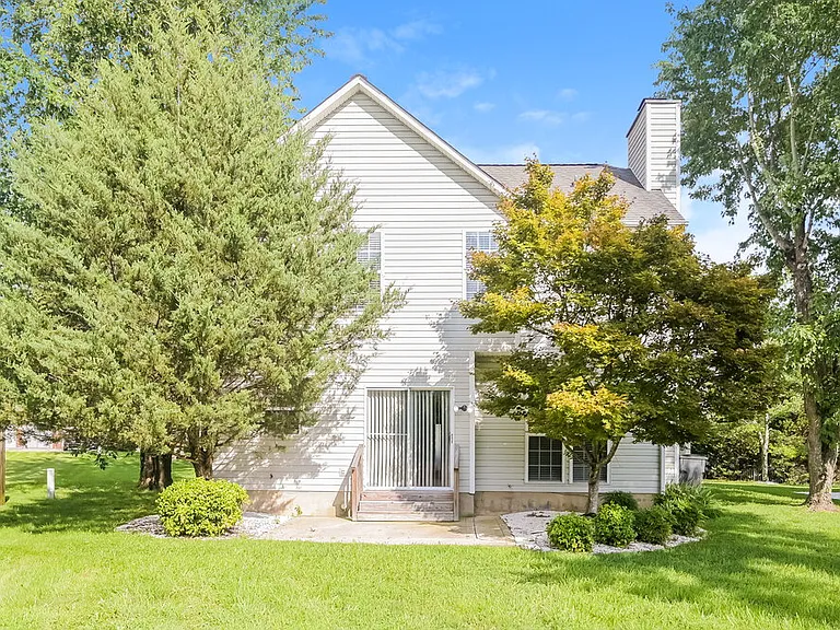 11319 Valerian Ct — Photo 17