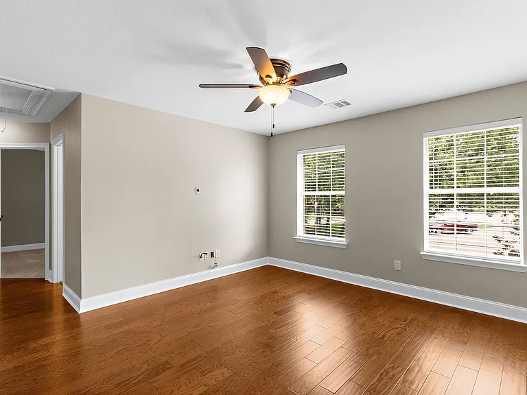 202 Stone Hollow Ct — Photo 28