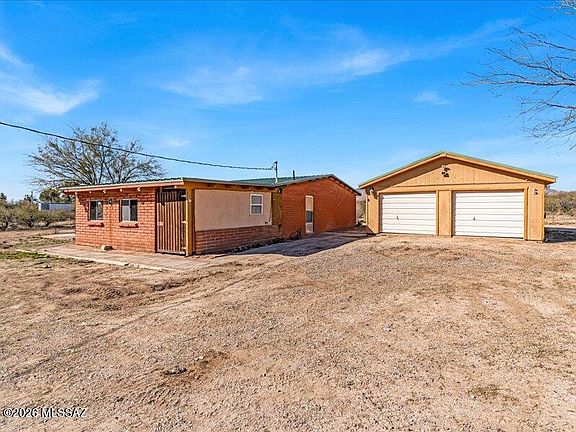 3rd image of 24510 E Marsh Station Rd