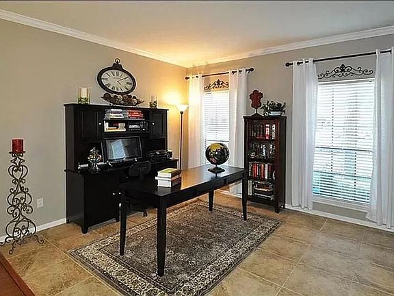 2nd image of 5107 Natural Bridge Dr