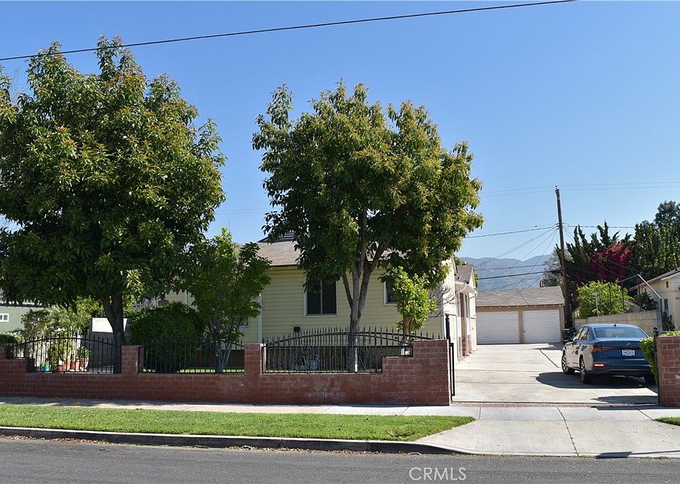 1st image of 618 N Mariposa St