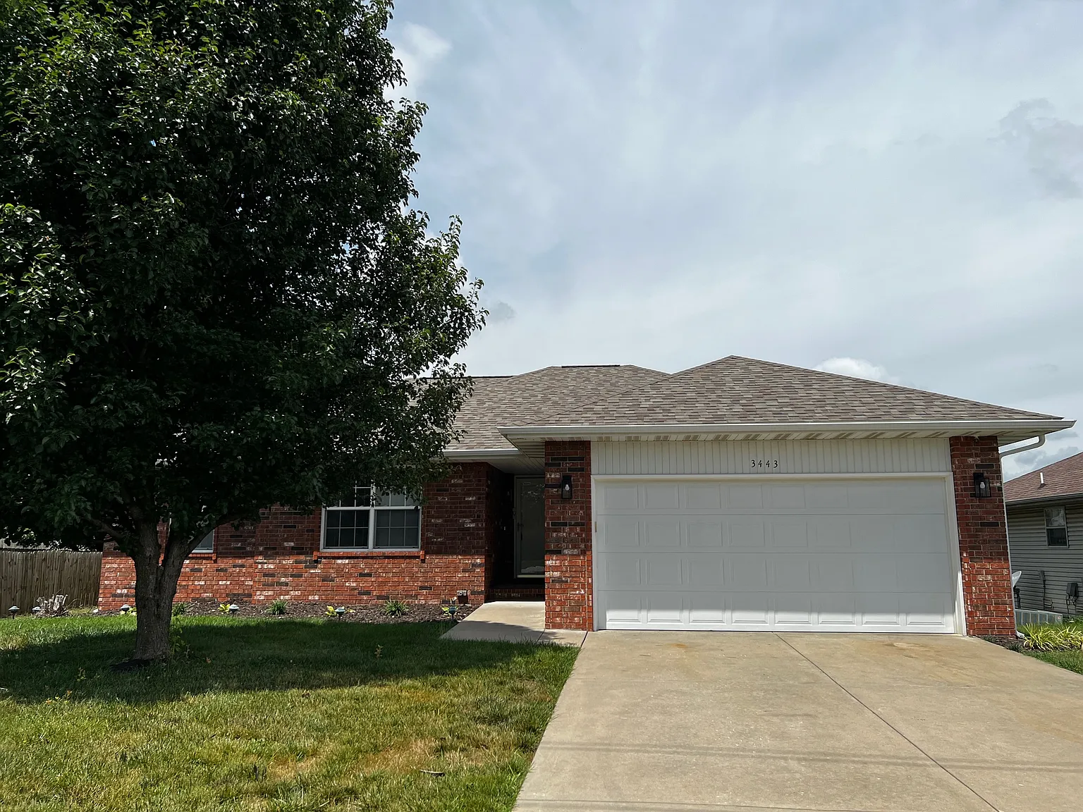 3443 S Farm Road 129 — Photo 1