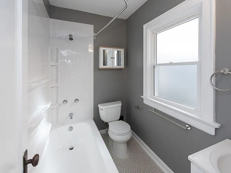 4507 Ashland Ave — Photo 25