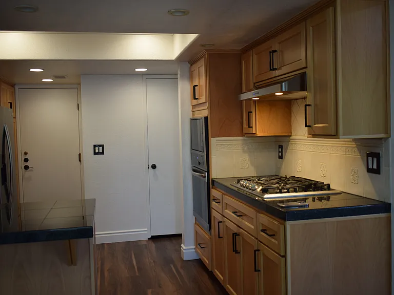 2923 Wilson Cmn — Photo 7