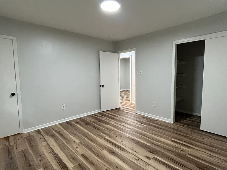 4953 Rosehaven Dr — Photo 11