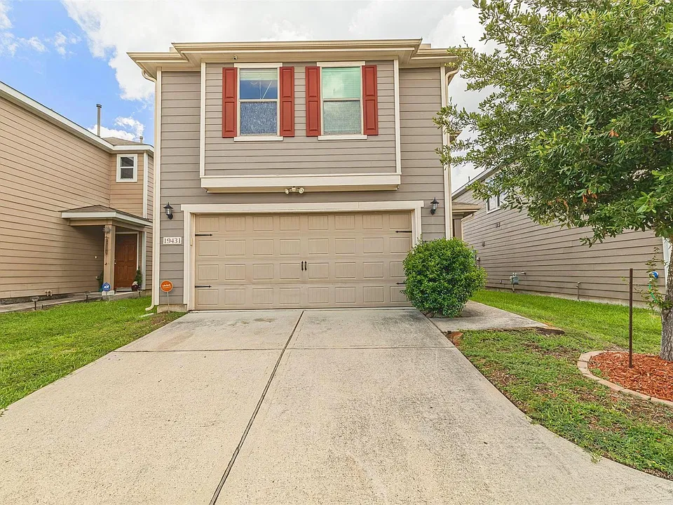 19431 Garden Gate Ct