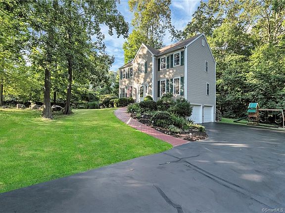 20 Davis Farm Road