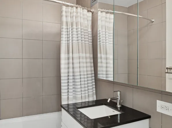 531 Main Street image 1 of 16