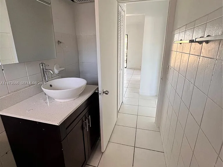 609 SW 14th Ave #2 — Photo 21