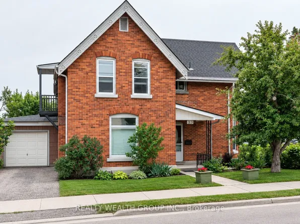 23 Penetang St #2, Orillia, ON L3V 3N1