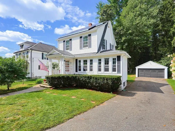 24 Talbot Ter, Uxbridge, MA 01569