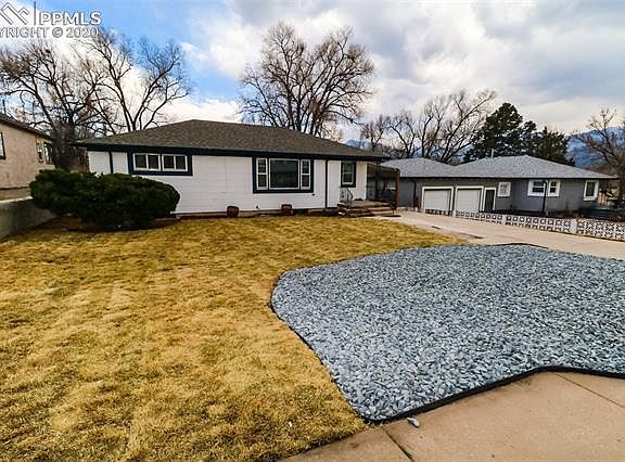 2nd image of 709 E Fountain Blvd