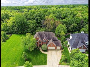 1212 E Spring St, Yorkville, IL 60560
