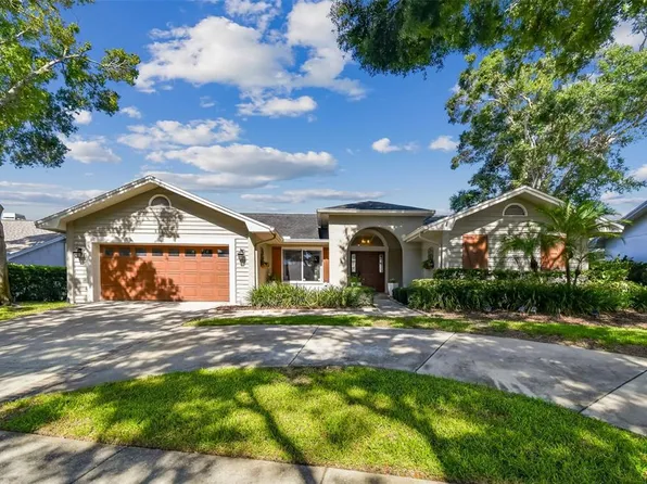 2724 Challenger Dr, Palm Harbor, FL 34683