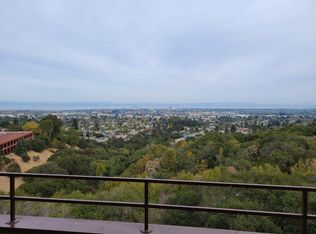 10 Scenic Way APT 308, San Mateo, CA 94403