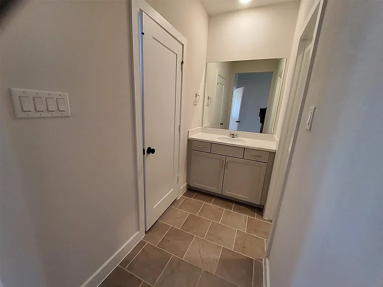 20814 Flat View Dr — Photo 30