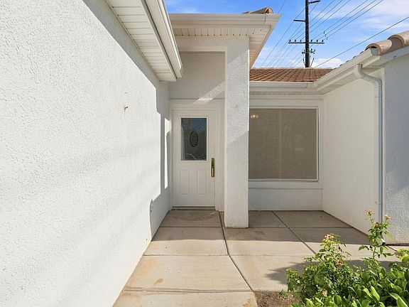4th image of 210 N Mall Dr #95