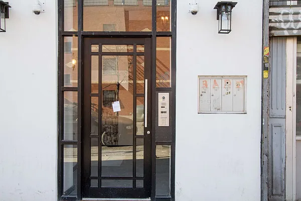 Rented by TheRealEstateCompany.com LLC | media 39