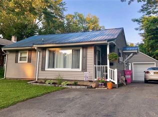 21 Brooks Pl, Baldwinsville, NY 13027
