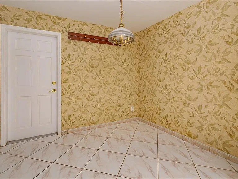 8266 Ambrose Cove Way — Photo 4