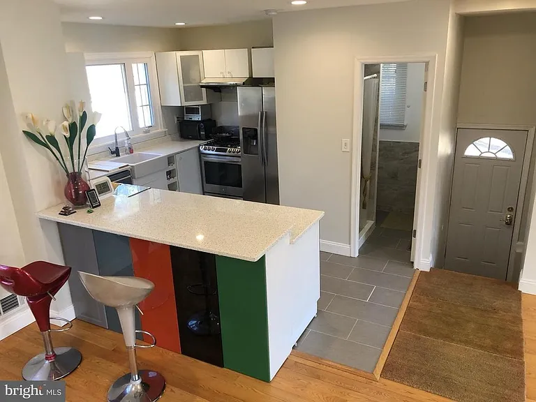 329 Browning Ln — Photo 9