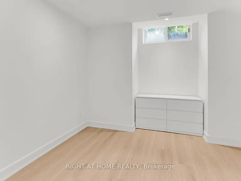 431 Arlington Ave #LOWER — Photo 18