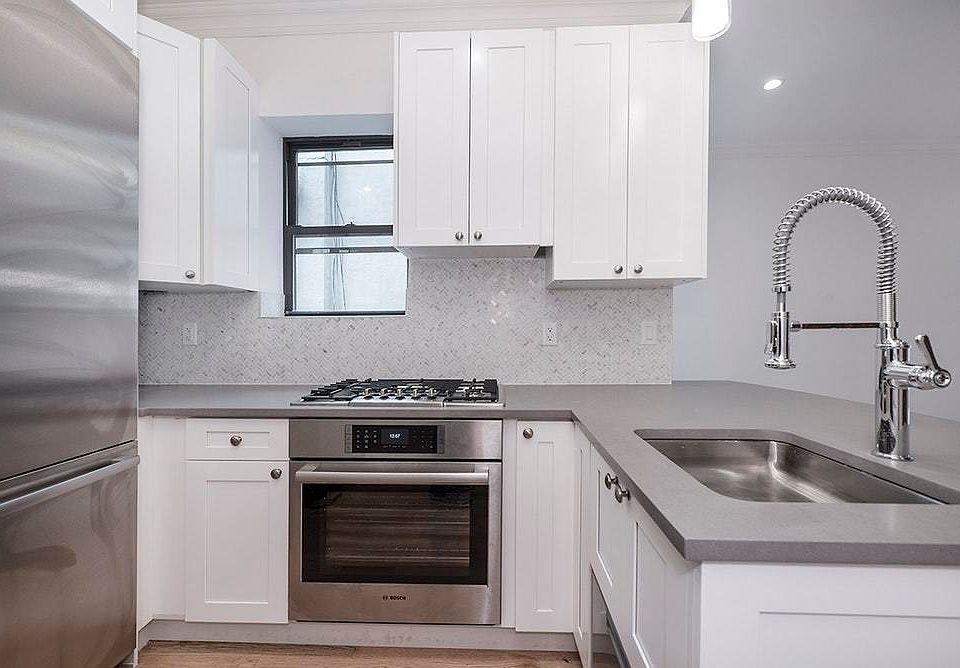 1st image of 319 Lincoln Pl APT 2L