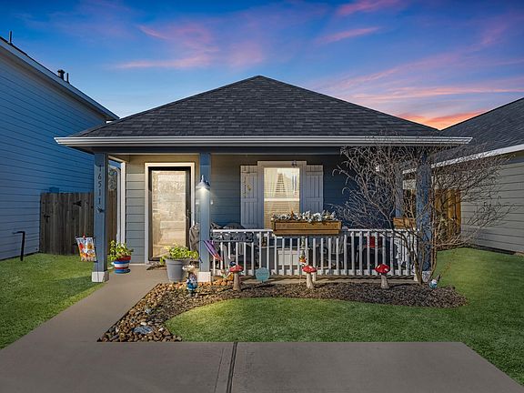 2nd image of 16511 Colleen Place