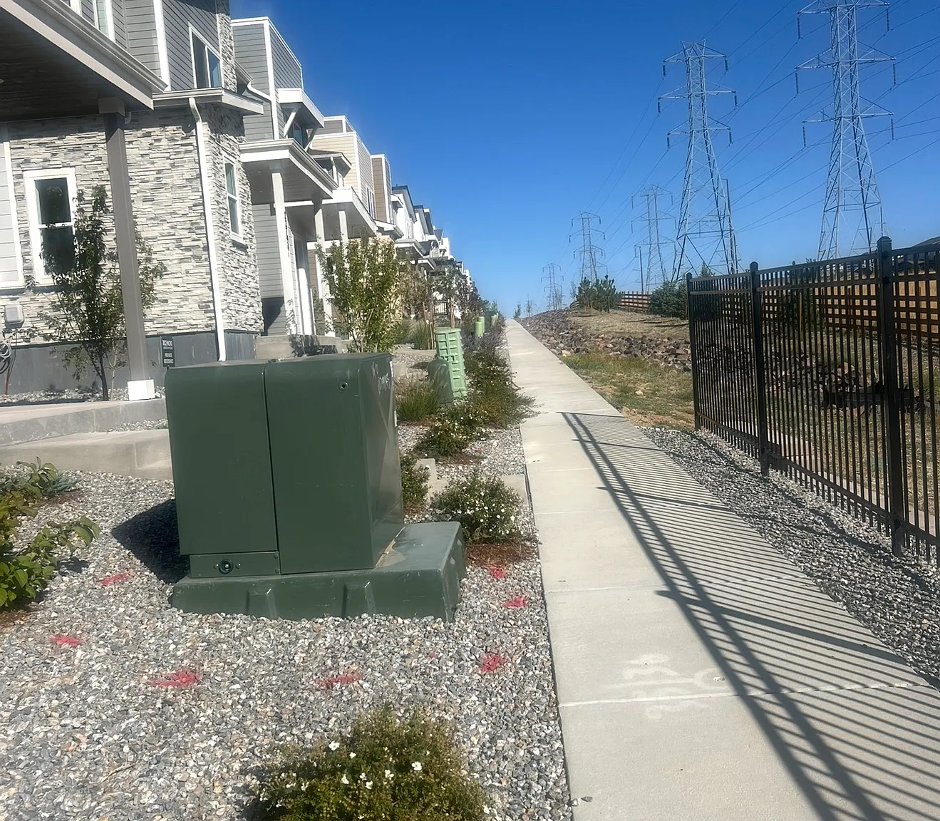 3 bed, 1438 sqft, $2,850 — Photo 3