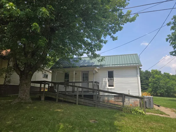 8093 Fox Rd, Cambridge, OH 43725